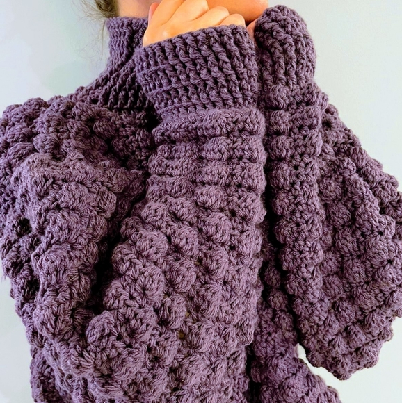 Unique Chunky Oversized Textured Turleneck Sweater - Picture 2 of 7